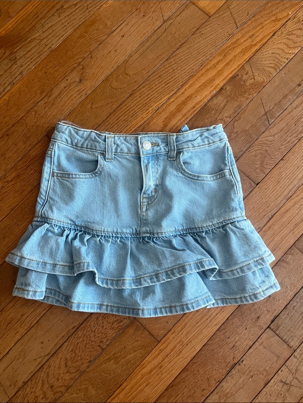 Cat & Jack Light Blue Ruffle Denim Mini Skirt Girl’s Size 8